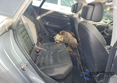 2020 Volkswagen Arteon Sel z USA, uszkodzony, nr VIN WVWCR7AN3LE017873